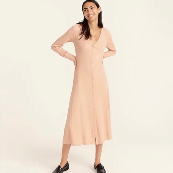 Banana Republic Dresses & Skirts - Banana Republic button up midi dress